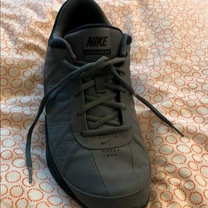 Nike  shoes